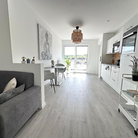 Buddha Apartment - Stadtnah, Balkon, Parkplatz, E-Ladestation Fuer Autos & Fahrraeder, Fitnessstudio Koblenz  Buitenkant foto
